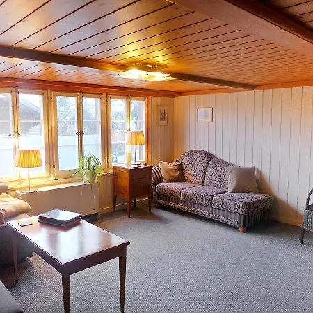 Chalet Blumenstrasse * Leissigen
